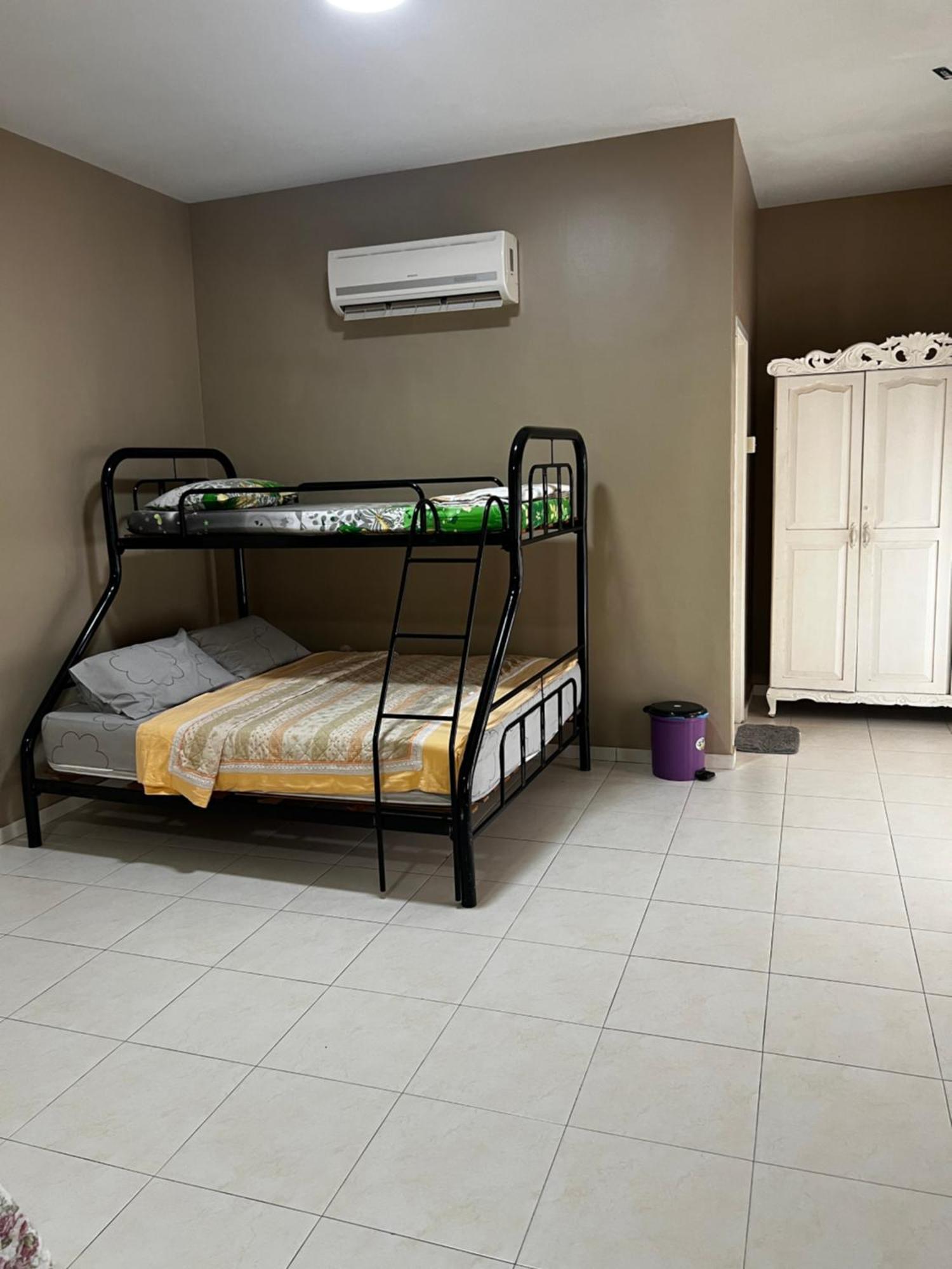 Homestay Melaka Executive エクステリア 写真